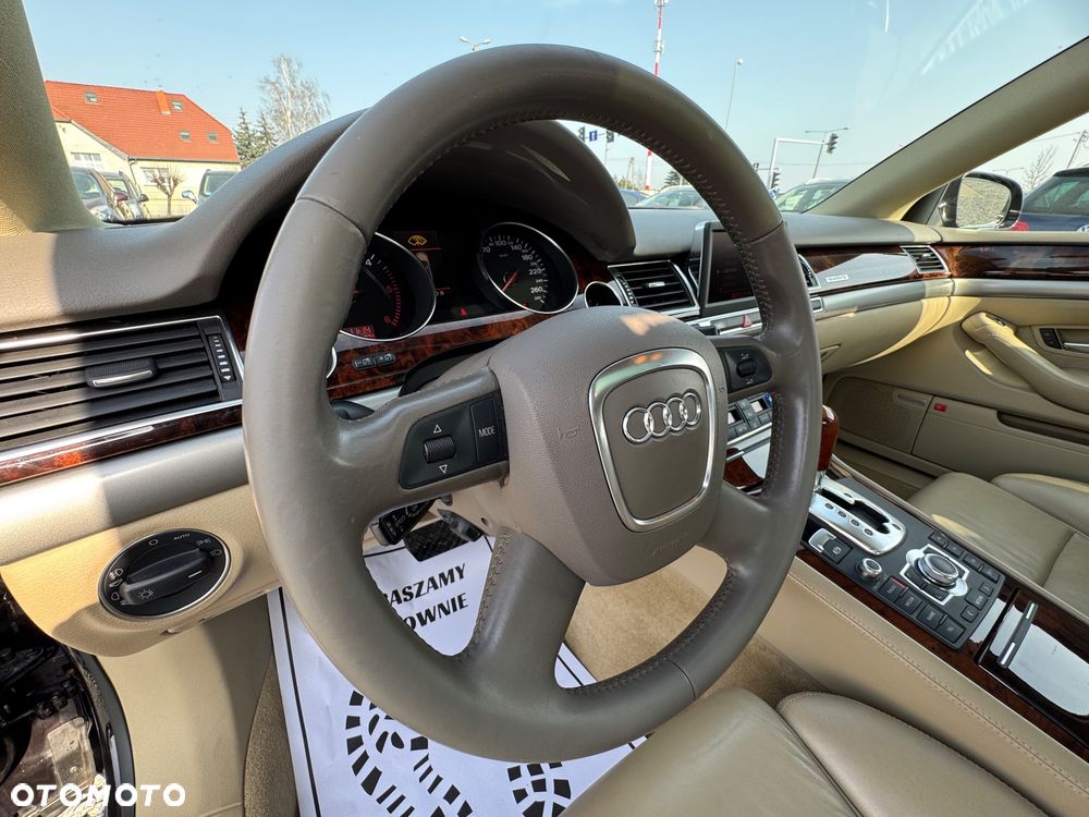 Audi A8 3.0 TDI L Quattro - 26