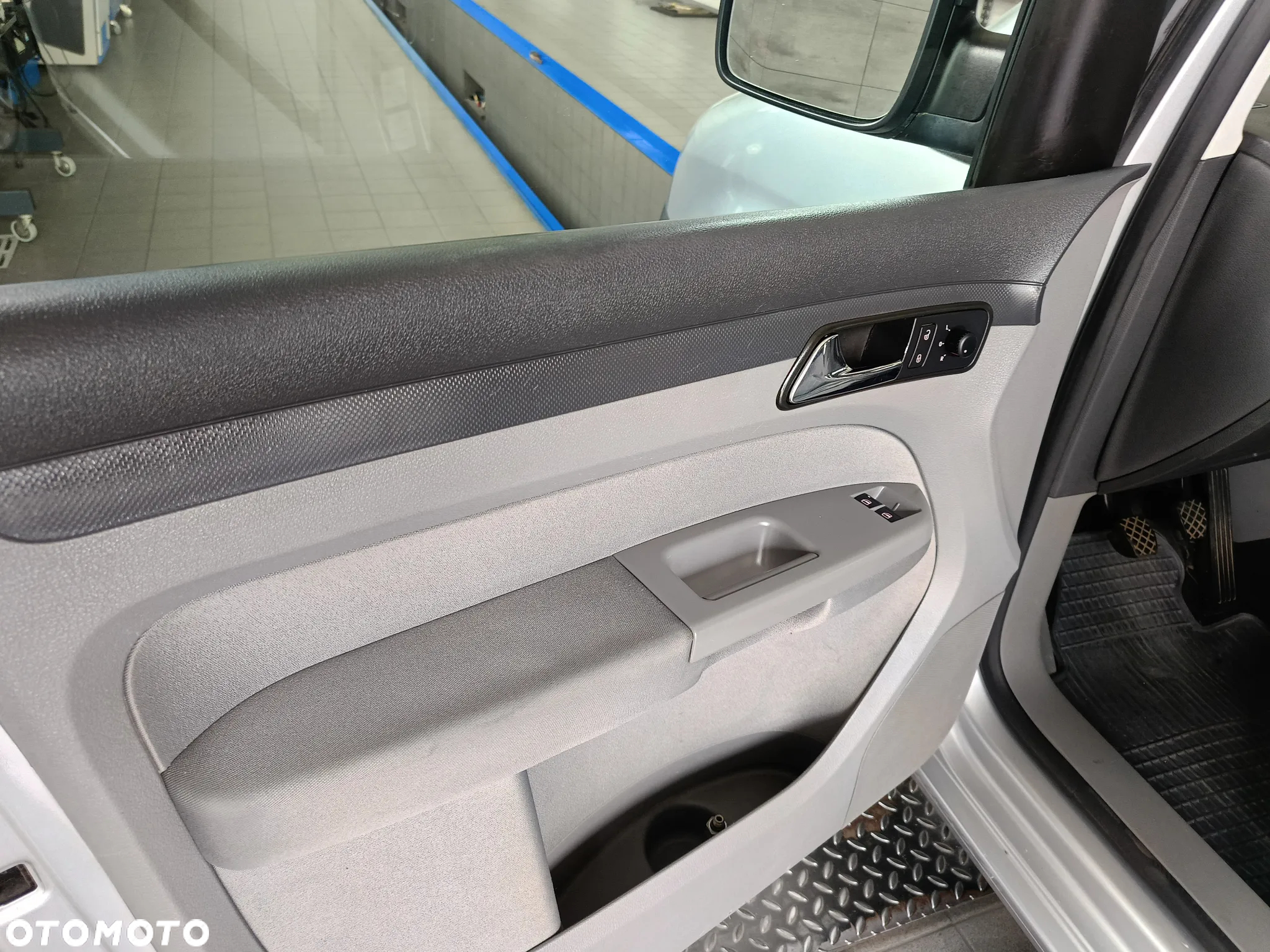 Volkswagen Caddy 2.0 EcoFuel Comfortline - 15