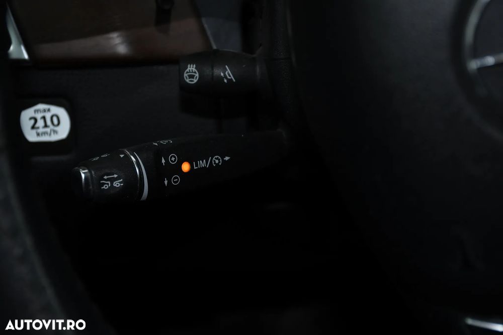 Mercedes-Benz GL - 29