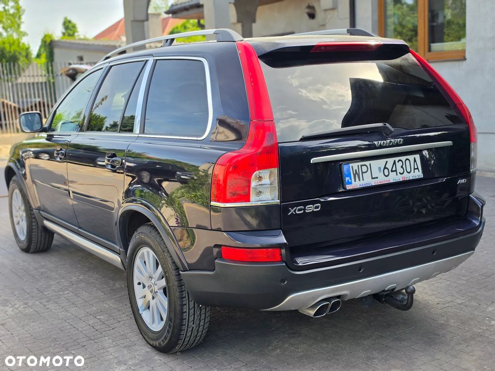 Volvo XC 90 - 1