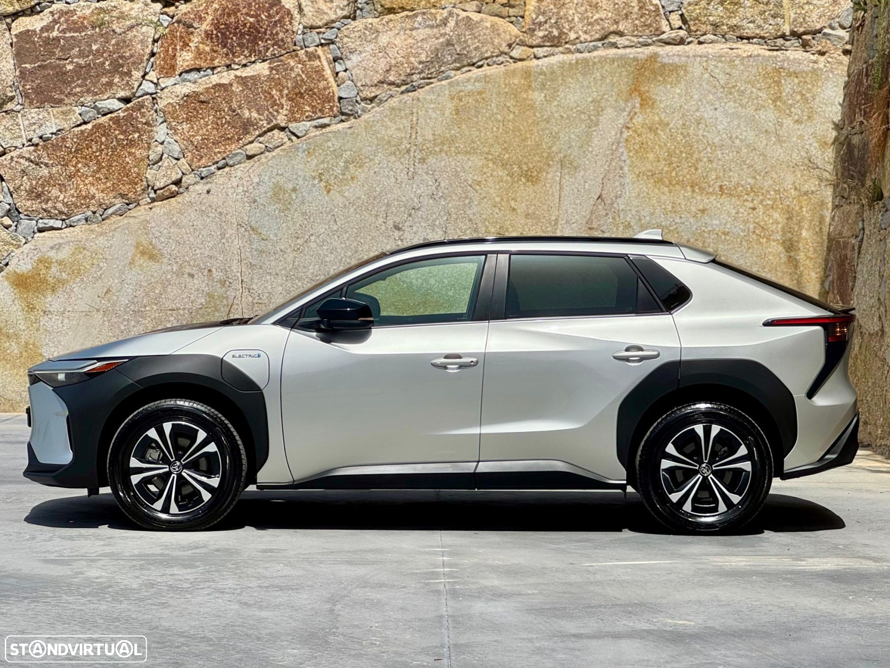 Toyota bZ4X 71,4 kWh Exclusive - 30