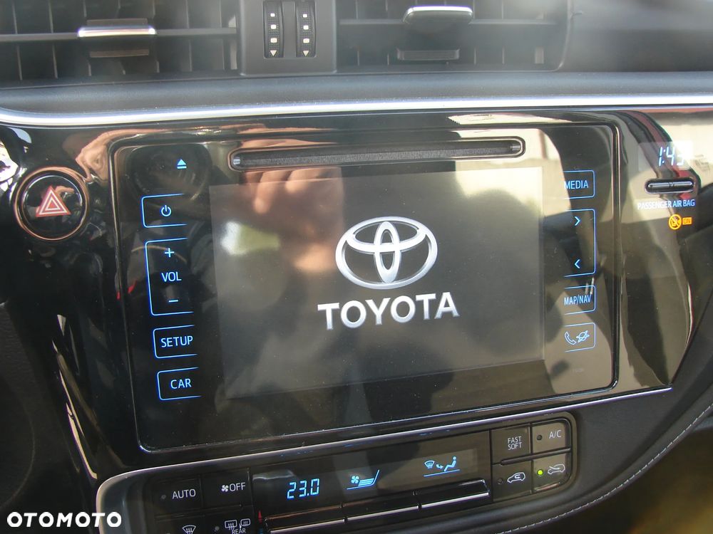 Toyota Auris 1.33 VVT-i Comfort - 12