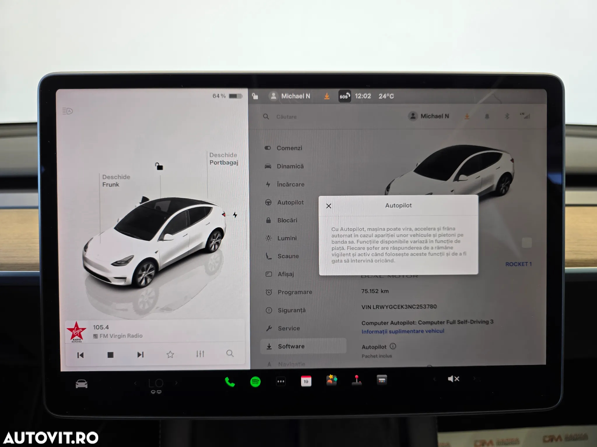 Tesla Model Y Long Range Dual Motor AWD - 18