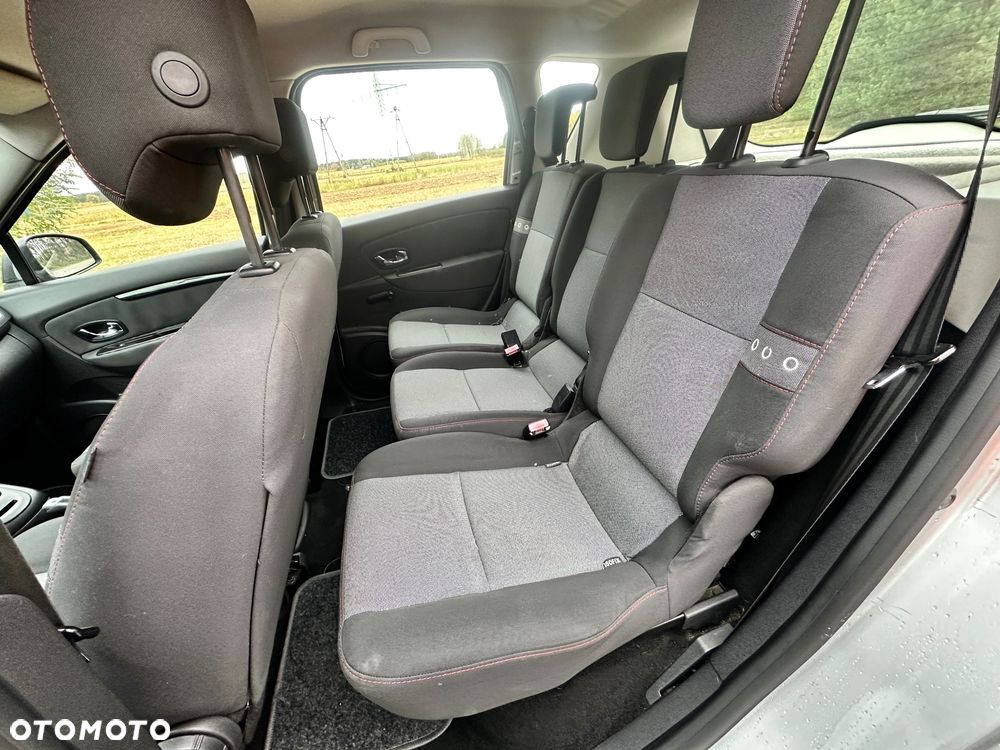 Renault Scenic - 9