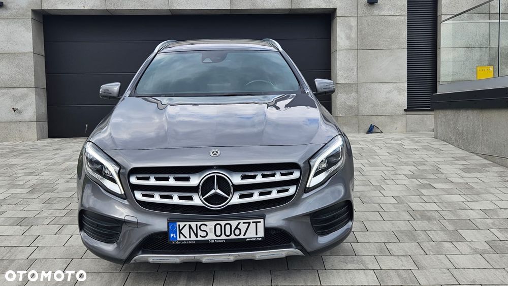 Mercedes-Benz GLA 200 7G-DCT AMG Line - 4