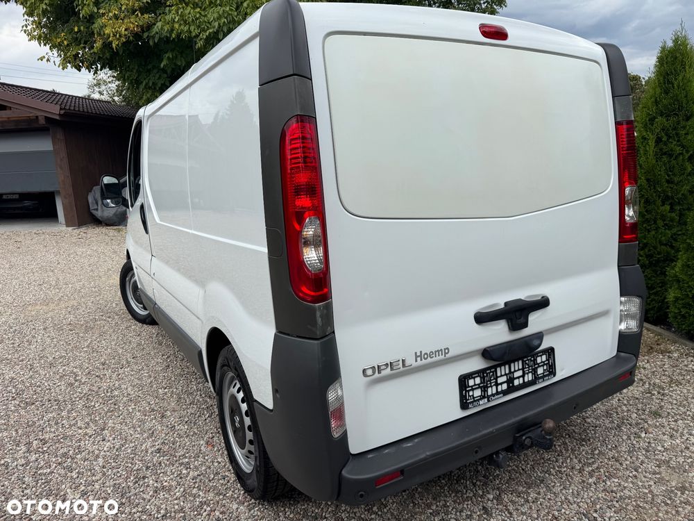 Opel Vivaro - 18