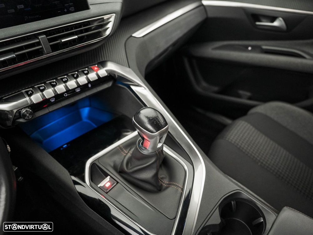 Peugeot 3008 1.5 BlueHDi Active - 24