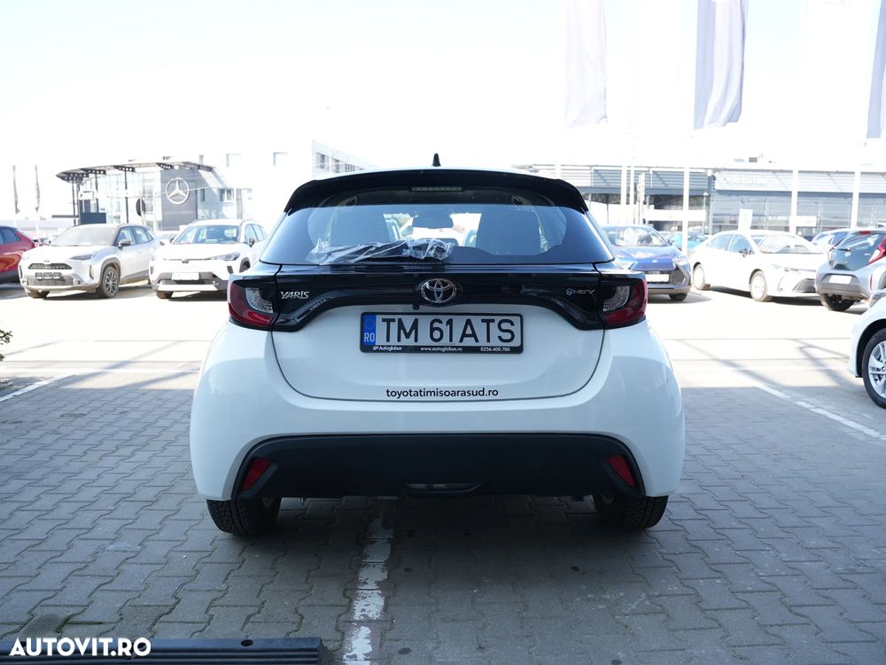 Toyota Yaris - 5