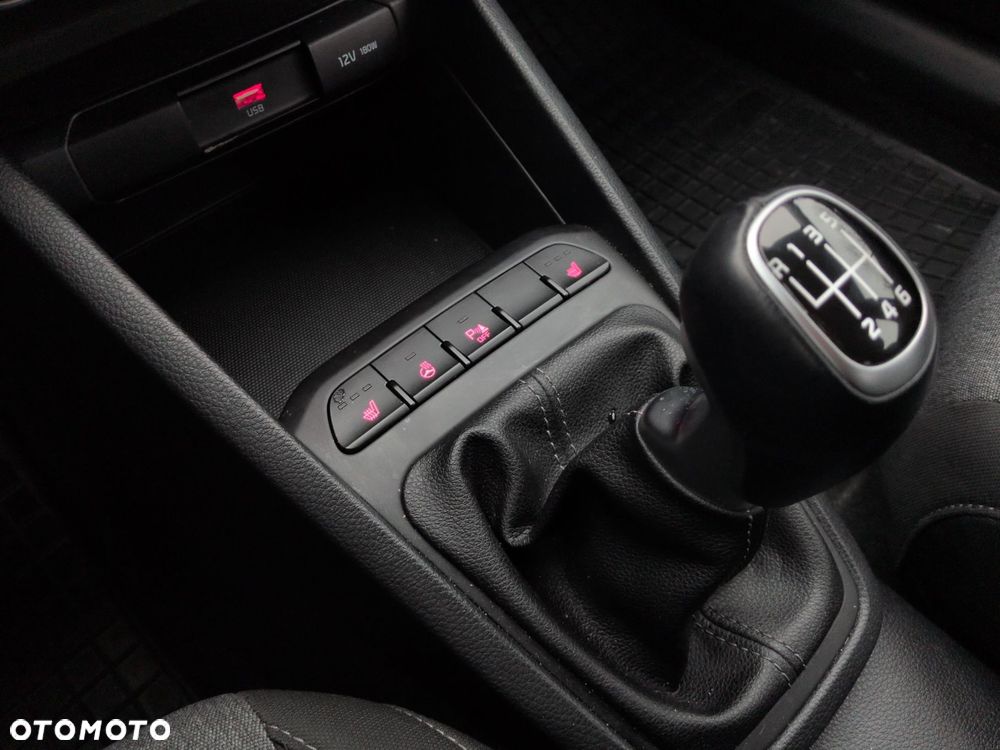 Kia Stonic 1.0 T-GDI M - 13