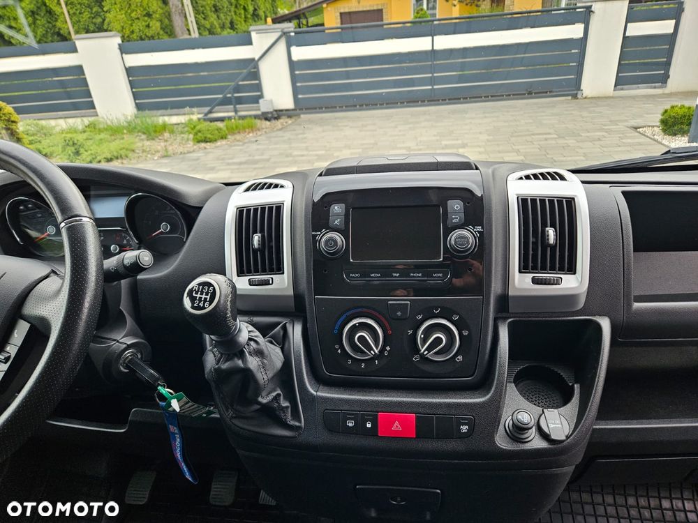 Opel MOVANO - 16