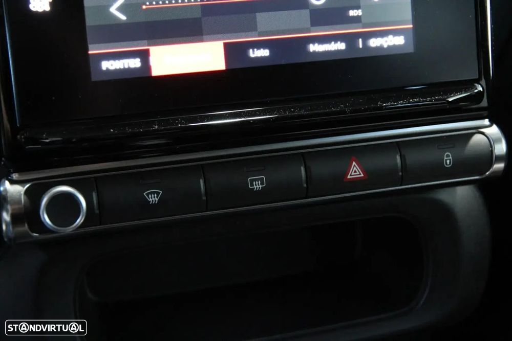 Citroën C3 1.2 PureTech Shine - 4