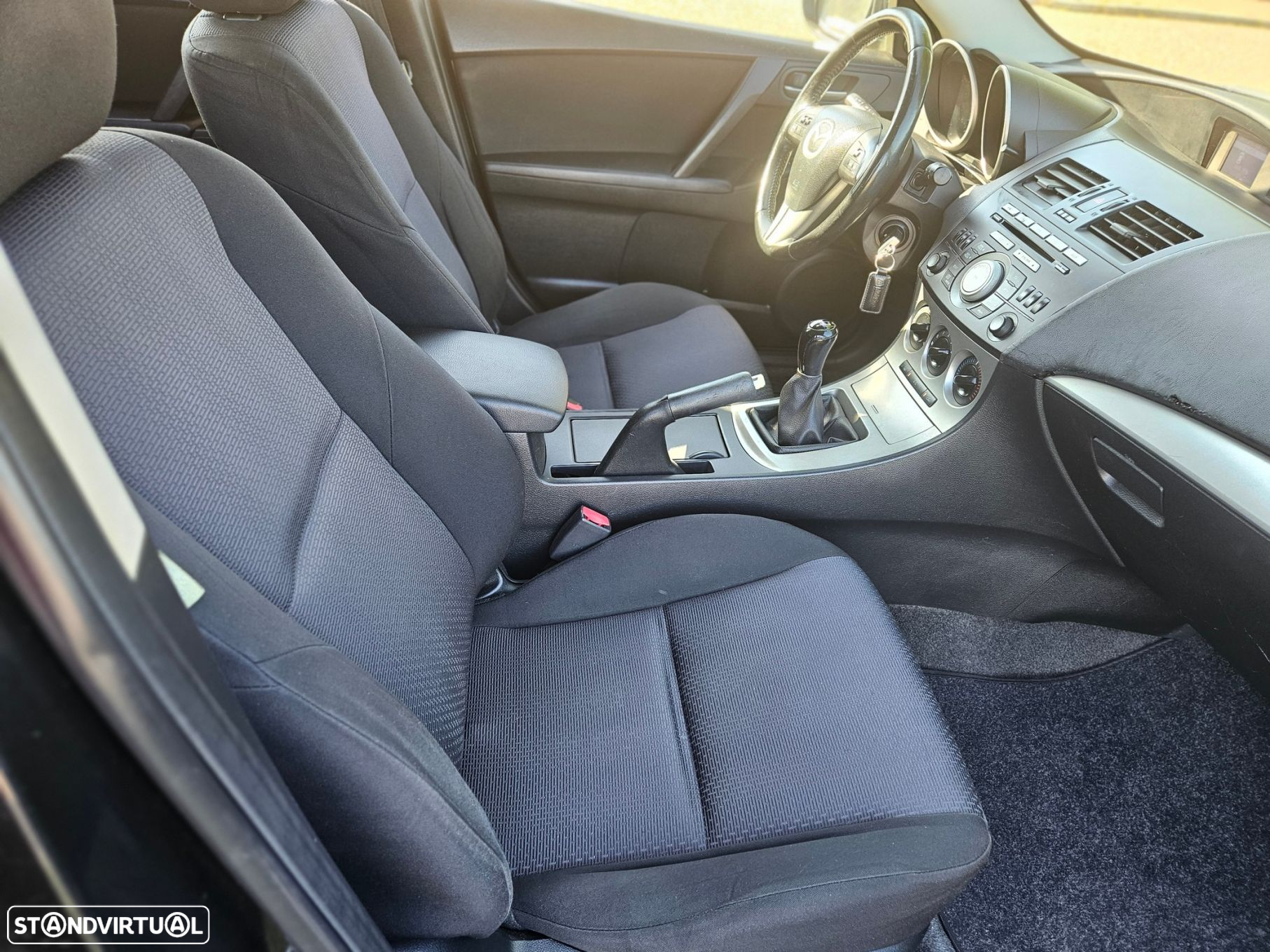 Mazda 3 MZ-CD 1.6 Exclusive - 21