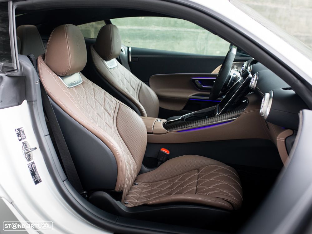 Mercedes-Benz AMG GT 63 4MATIC+ - 29