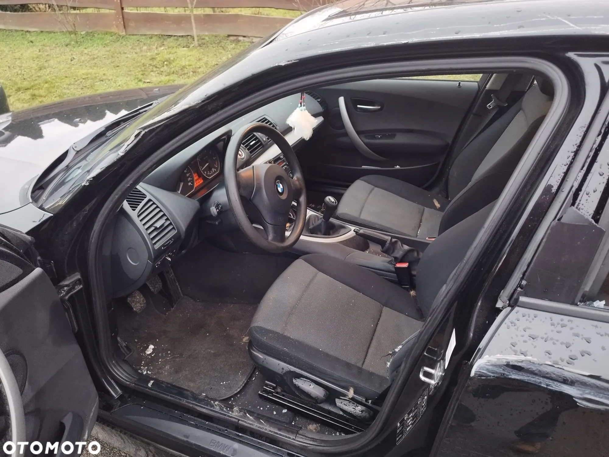 BMW Seria 1 116i - 11