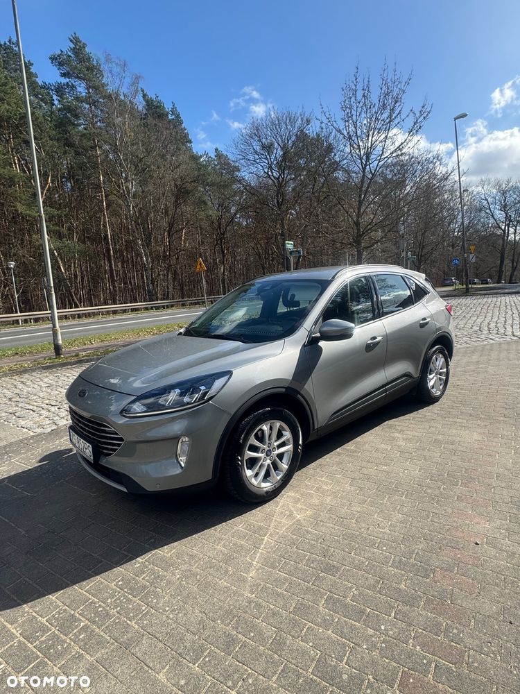 Ford Kuga 1.5 EcoBoost TITANIUM - 8