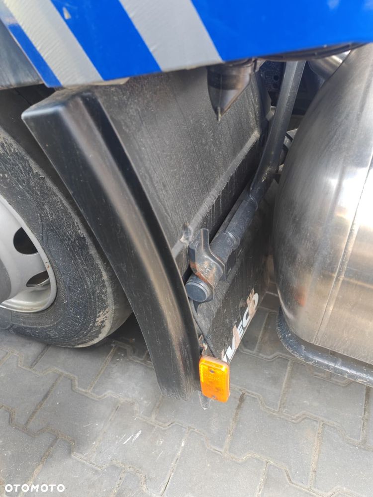 IVECO S-WAY BŁOTNIK ZAKABINOWY ZA KOŁEM LEWY - 1