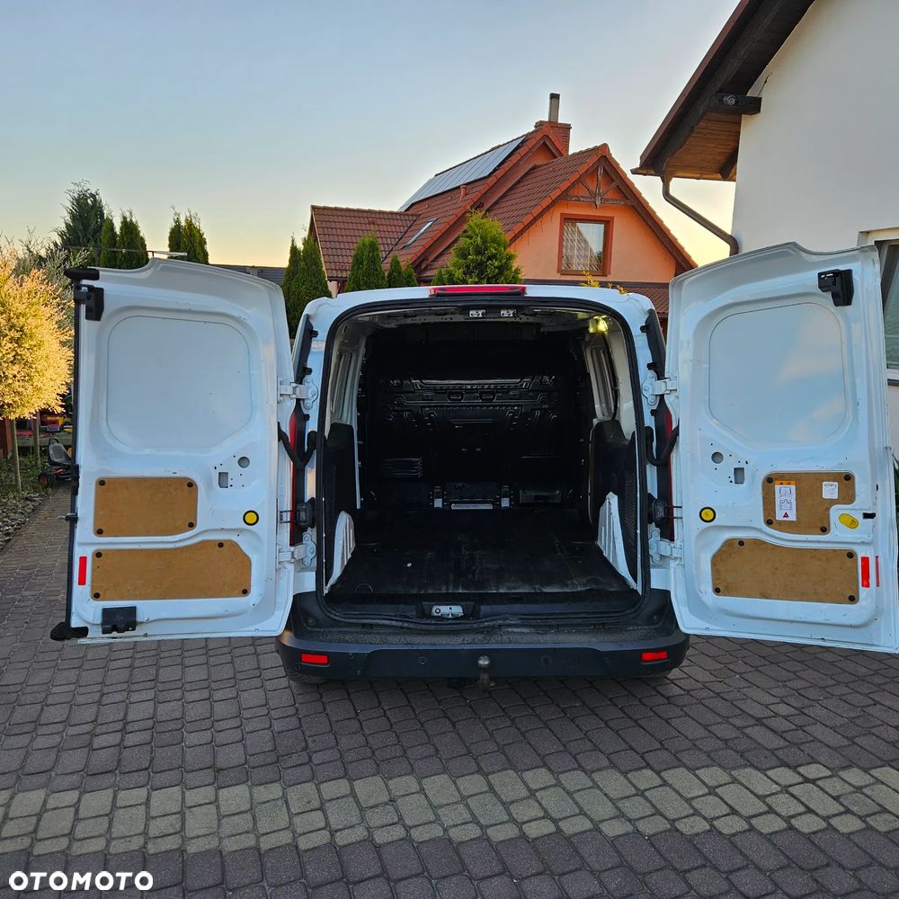 Ford Transit Connect - 22
