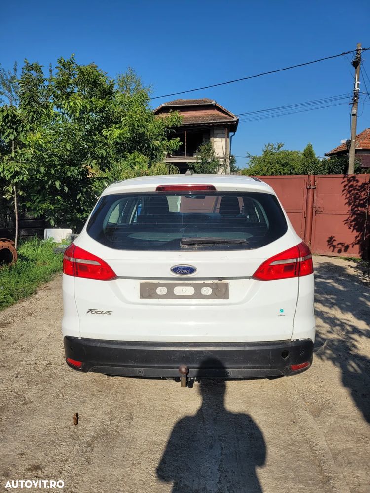 Dezmembrez ford focus ,1.5l d ,an 2017 - 2