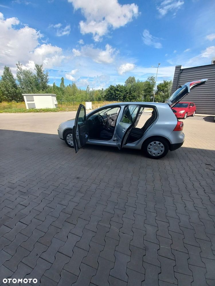 Volkswagen Golf 1.6 United - 16