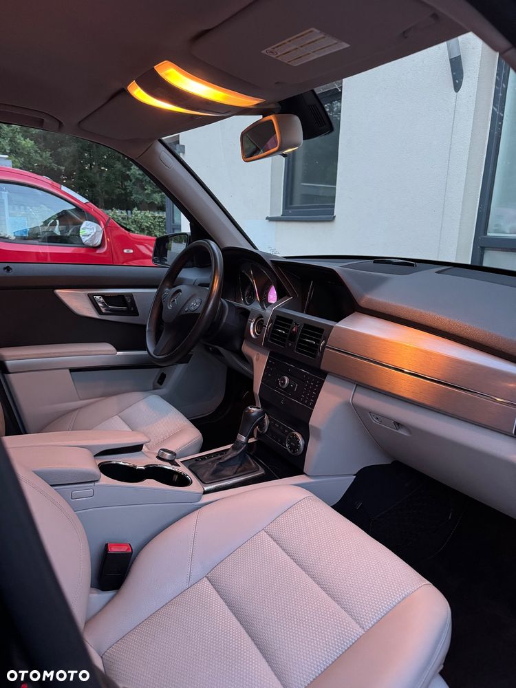 Mercedes-Benz Glk 2010 photo 3