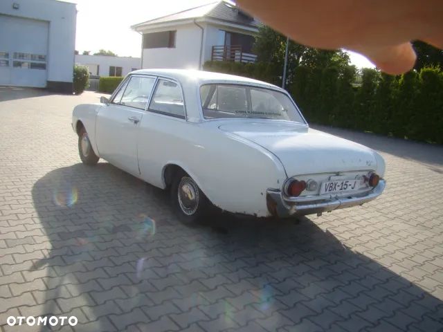 Ford Taunus - 3