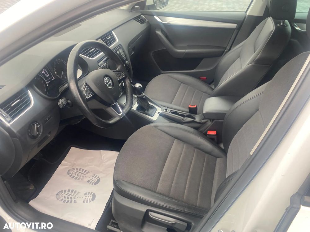 Skoda Octavia 2.0 TDI Green tec Elegance - 7