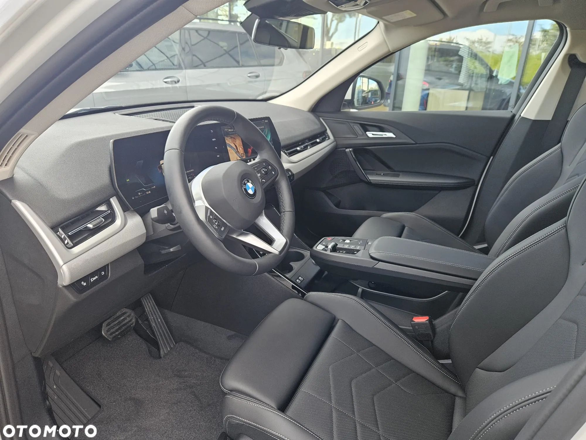 BMW X2 sDrive18d - 11