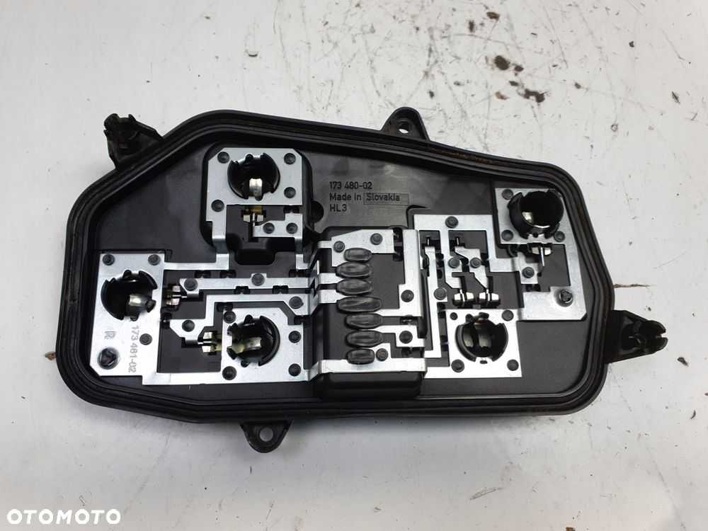 VW Transporter T5 lift PRAWY TYLNY WKŁAD LAMPY tył 7E5945258 - 13
