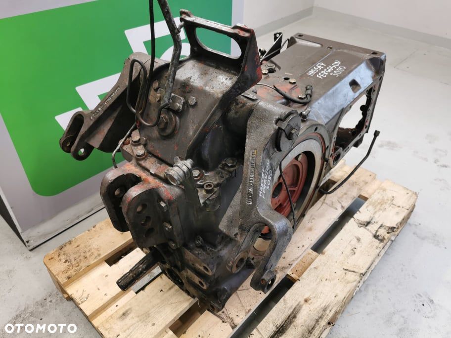 Atak Massey Ferguson 3070 {Tył} - 1
