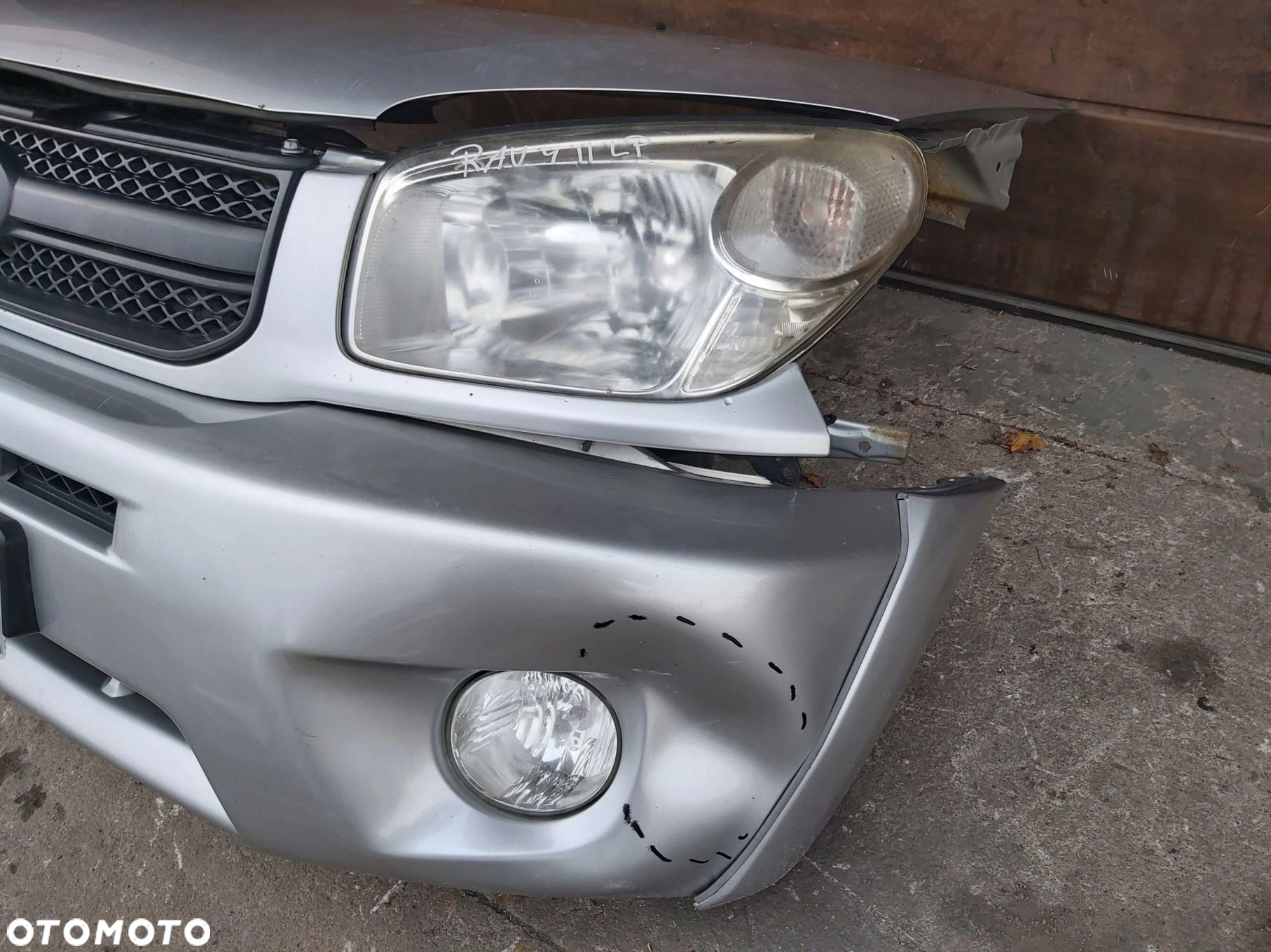 Toyota Rav4 II LIFT kompletny przód zderzak maska grill 2,0 vvti - 3