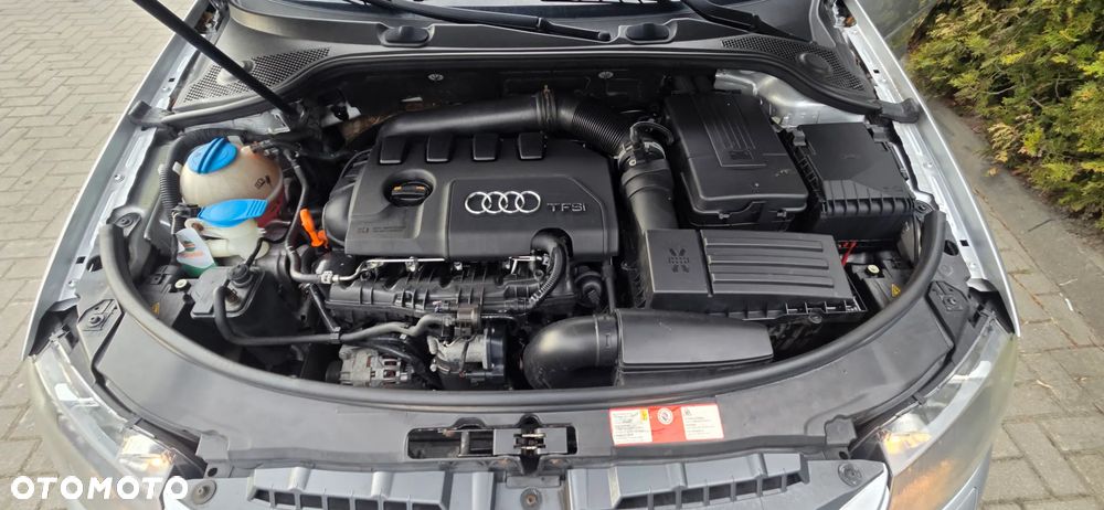 Audi A3 Sportback 1.8 TFSI Attraction S tronic - 38