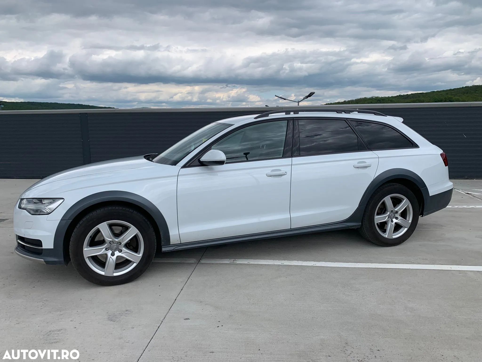 Audi A6 Allroad 3.0 TDI Quattro S tronic - 1