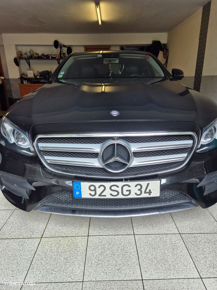Mercedes-Benz E 220 d AMG designo - 15