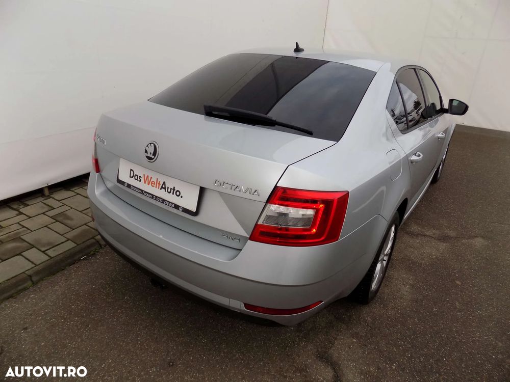 Skoda Octavia 2.0 TDI DSG 4X4 Style - 5