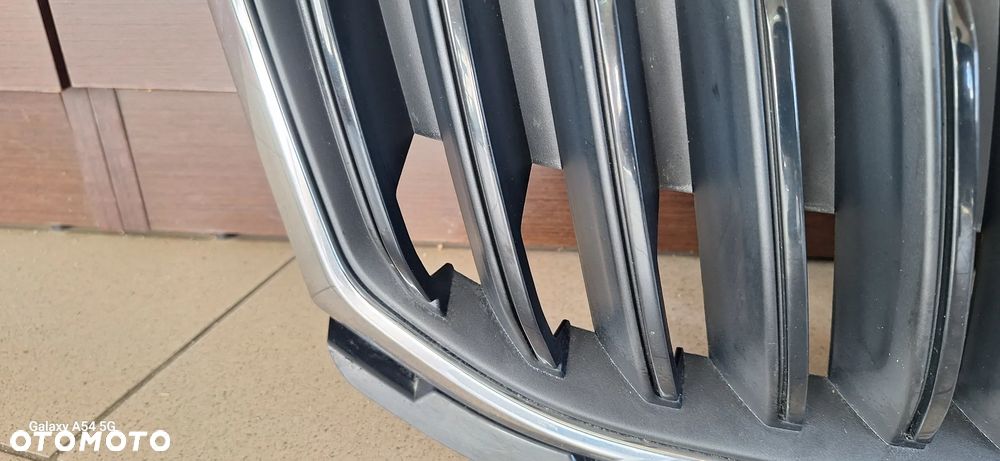 Skoda Octavia III Grill Atrapa Chłodnicy 5E0853653A - 4