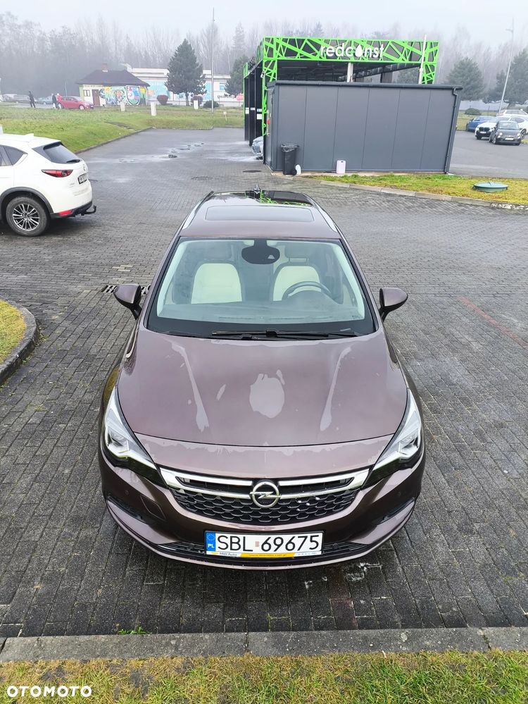 Opel Astra 1.0 T 120 Lat S&S - 12