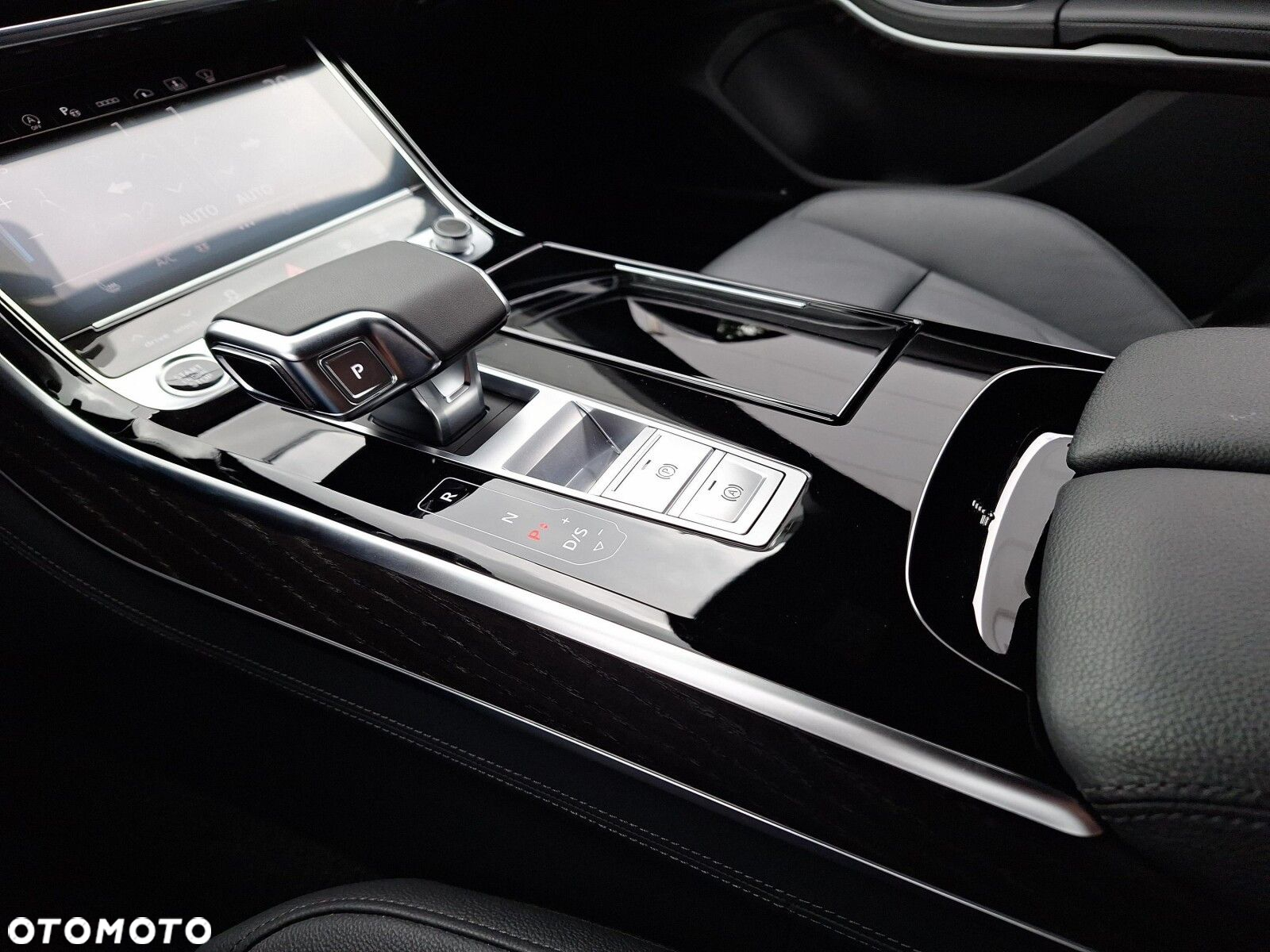 Audi A8 - 14