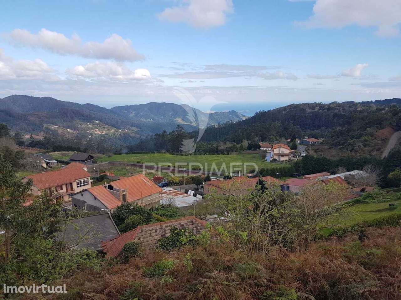 Terreno Urbano no Santo da Serra - Grande imagem: 2/13