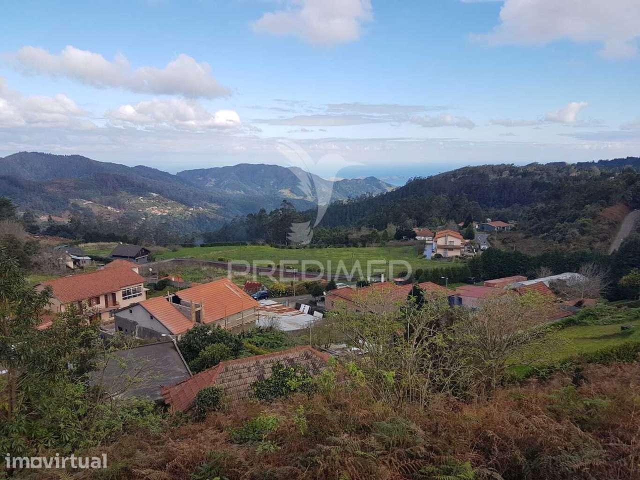Terreno Urbano no Santo da Serra - Grande imagem: 2/13