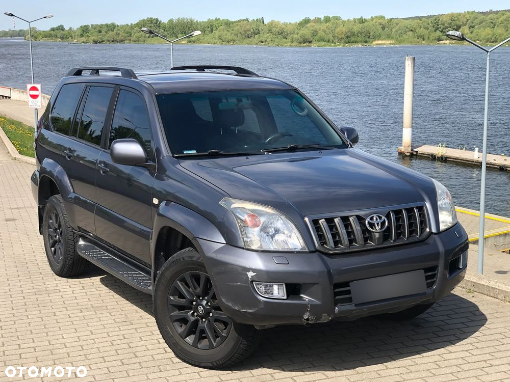 Toyota Land Cruiser - 13
