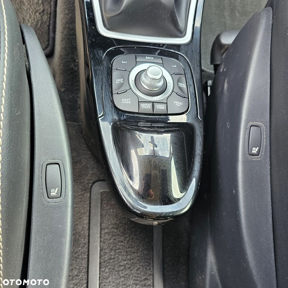 Renault Espace 2.0 dCi FAP Edition PGA - 24