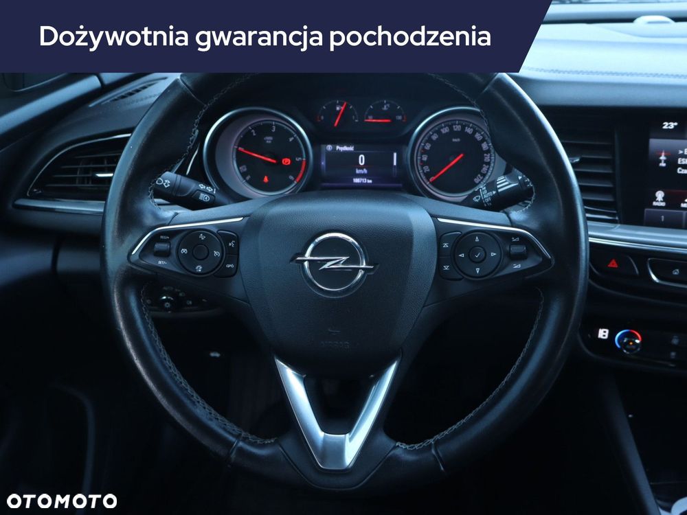 Opel Insignia - 21