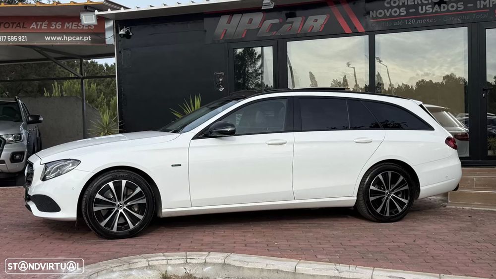 Mercedes-Benz E 300 de Avantgarde 4Matic - 4