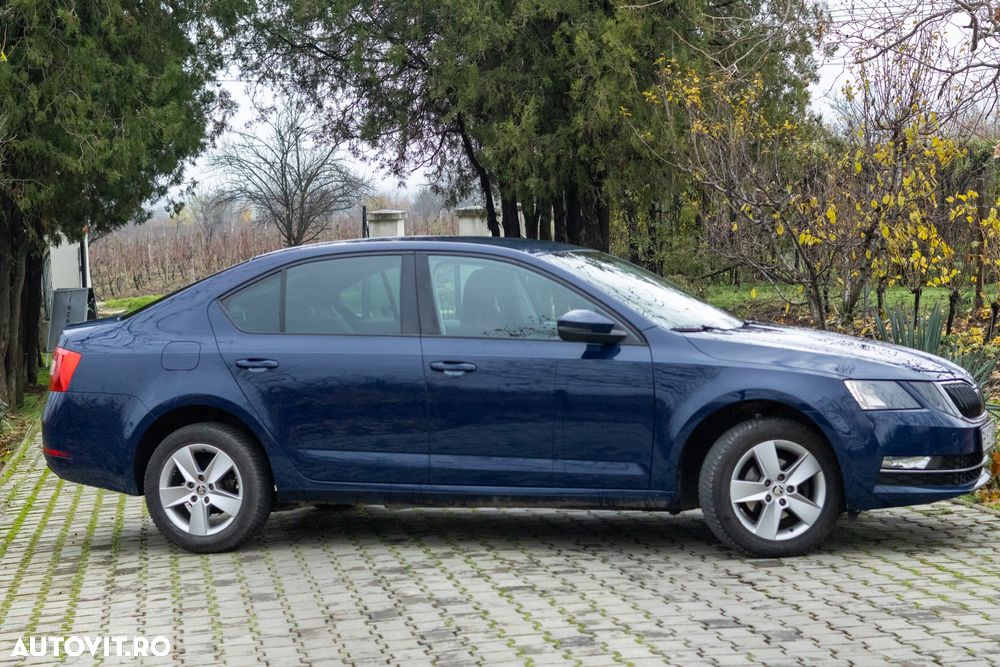 Skoda Octavia 1.6 TDI Style - 6