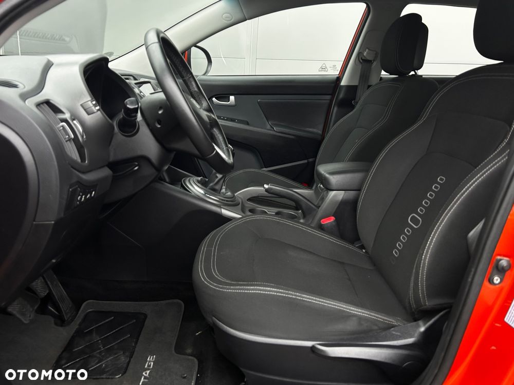 Kia Sportage 2.0 CRDI 4WD Attract - 16