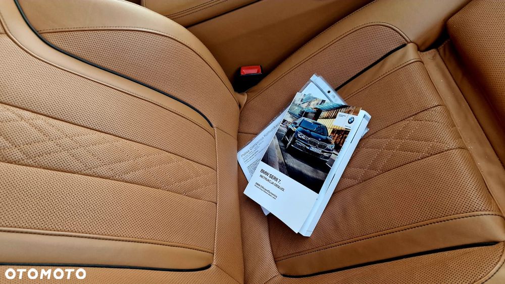BMW Seria 7 740Li xDrive - 26