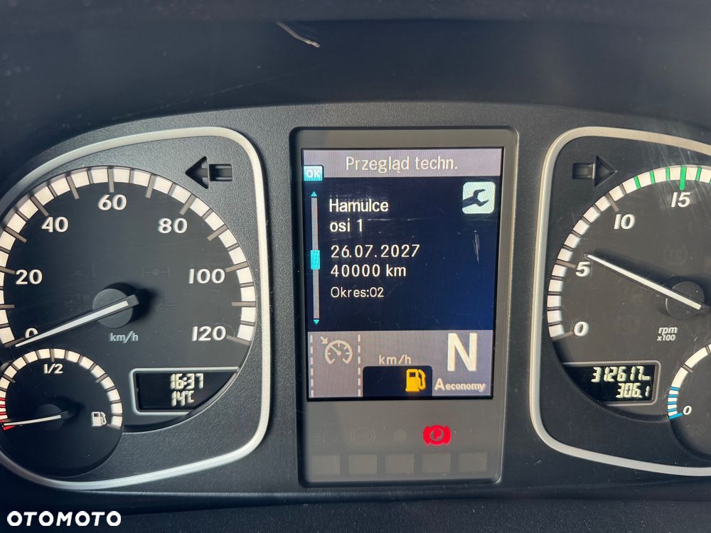 Mercedes-Benz ATEGO - 36