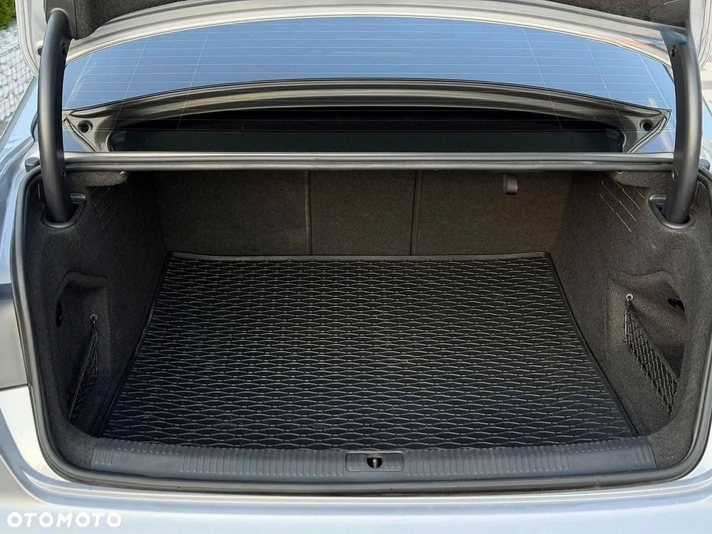 Audi A4 Limousine 2.0 TFSI quattro S tronic sport - 32