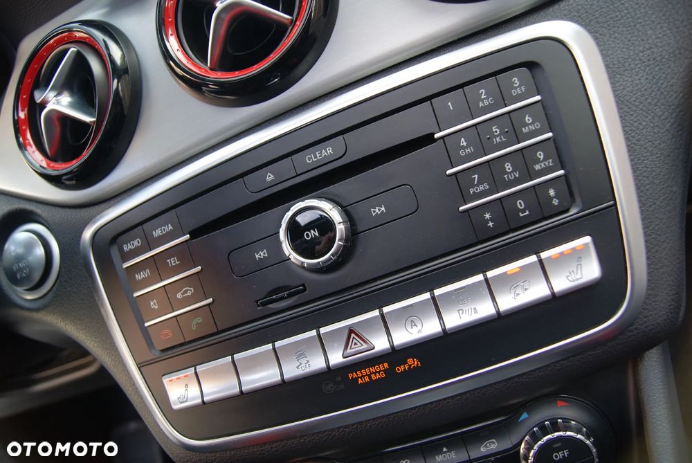 Mercedes-Benz CLA AMG 45 4-Matic - 38