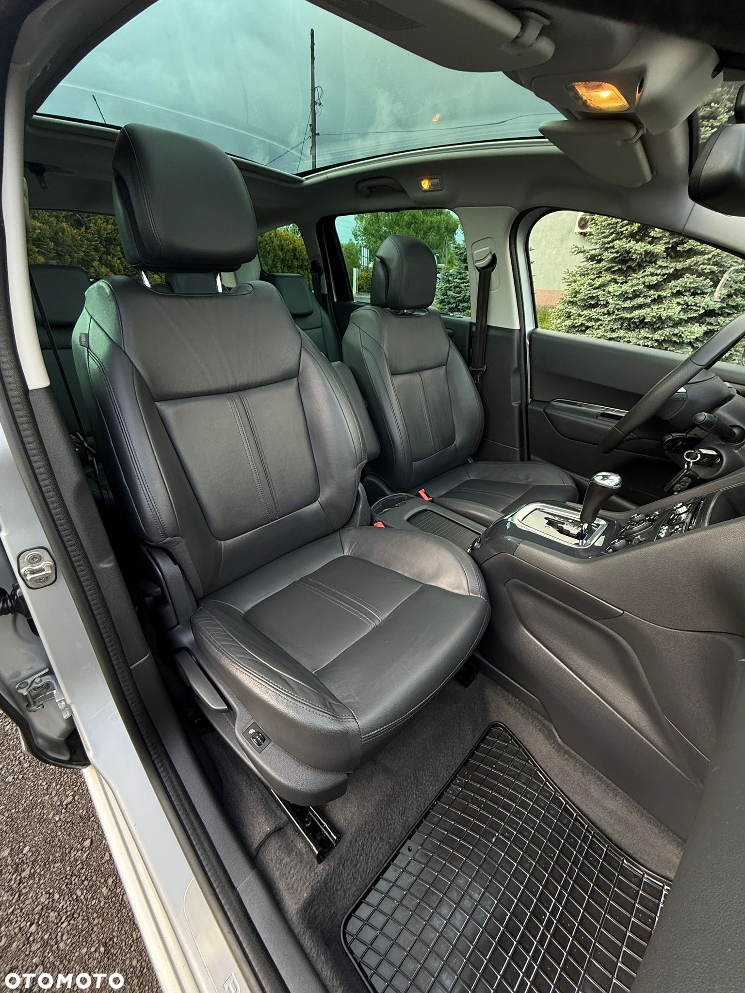 Peugeot 5008 1.6 THP Allure - 28